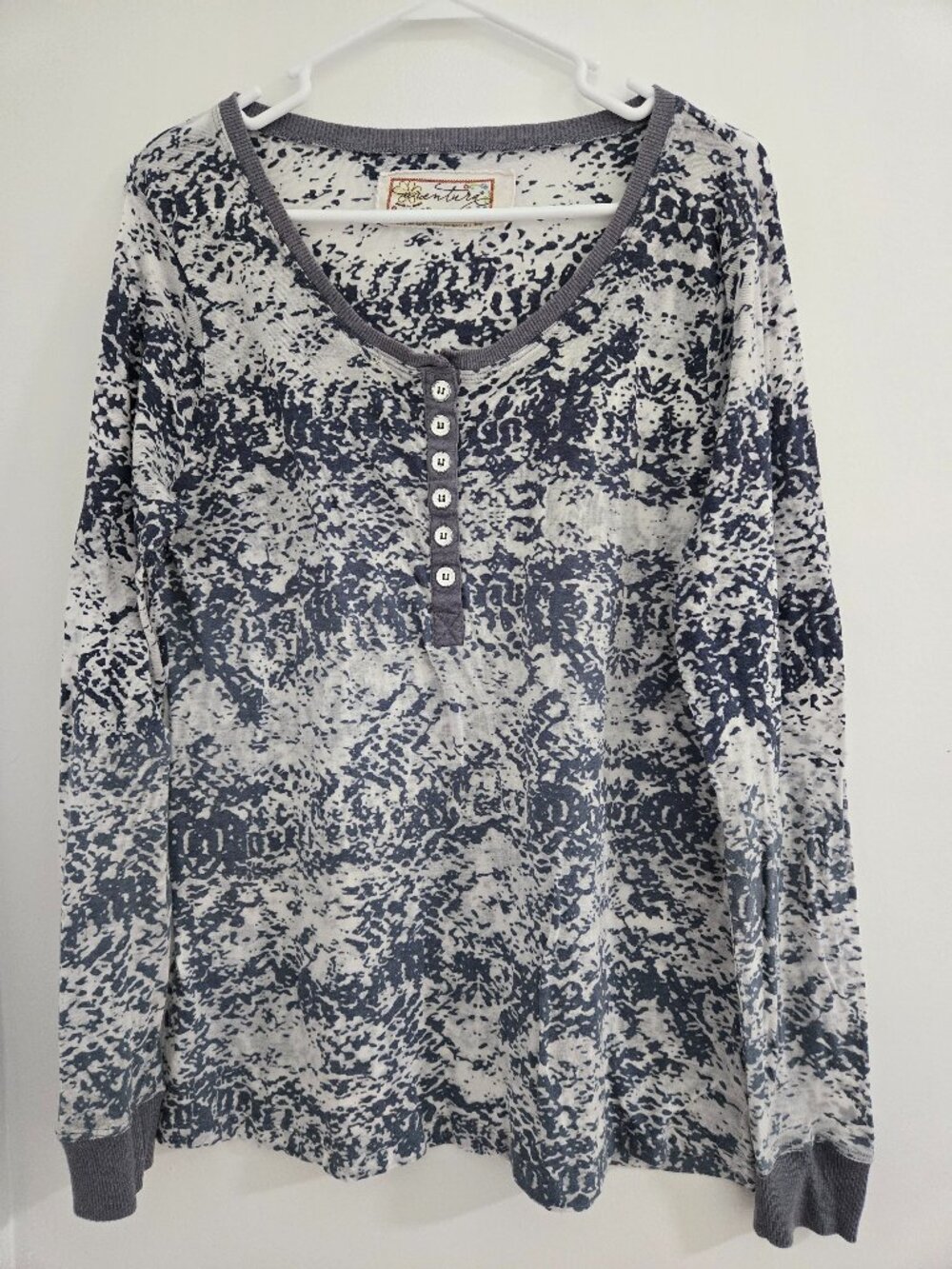 Adventura Women’s Large Gray Eco-Friendly Long Sleeve Layering Earth Friendly